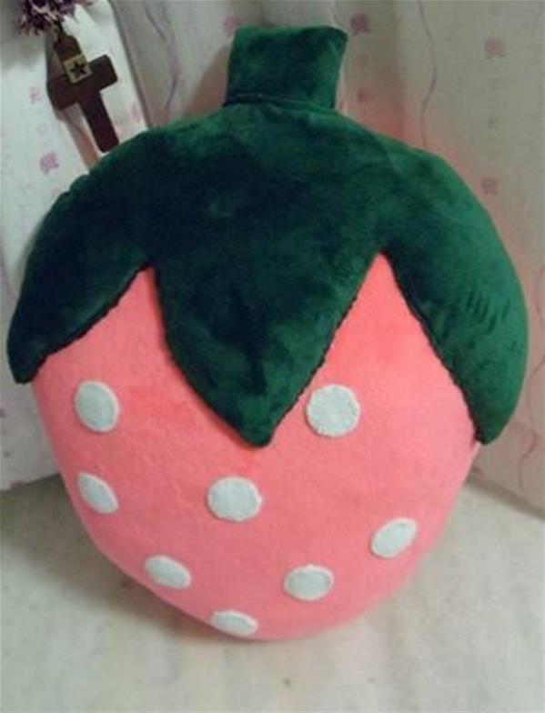 教你制作一个好看的草莓抱枕，家居用品抱枕的简单手工制作方法
