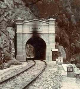 1907年詹天佑主持修建什么隧道哪条铁路