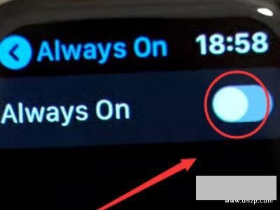 苹果手表一直亮着屏幕怎么关掉（iPhone手表设置黑屏时间的方法）