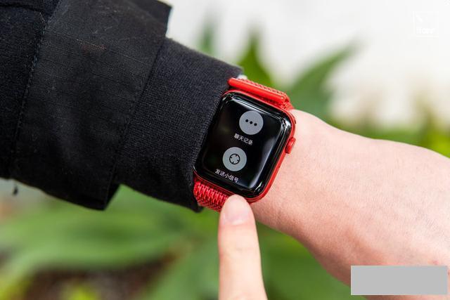 苹果手表可以发微信吗(AppleWatch微信功能体验)